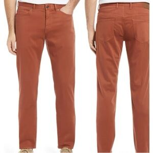 Peter Millar Ultimate Sateen 5 pocket pants. Color: Clay